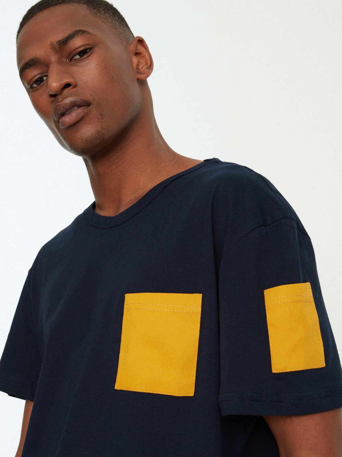 Футболка Trendyol модель TMNSS20TS1492/Lacivert Фото