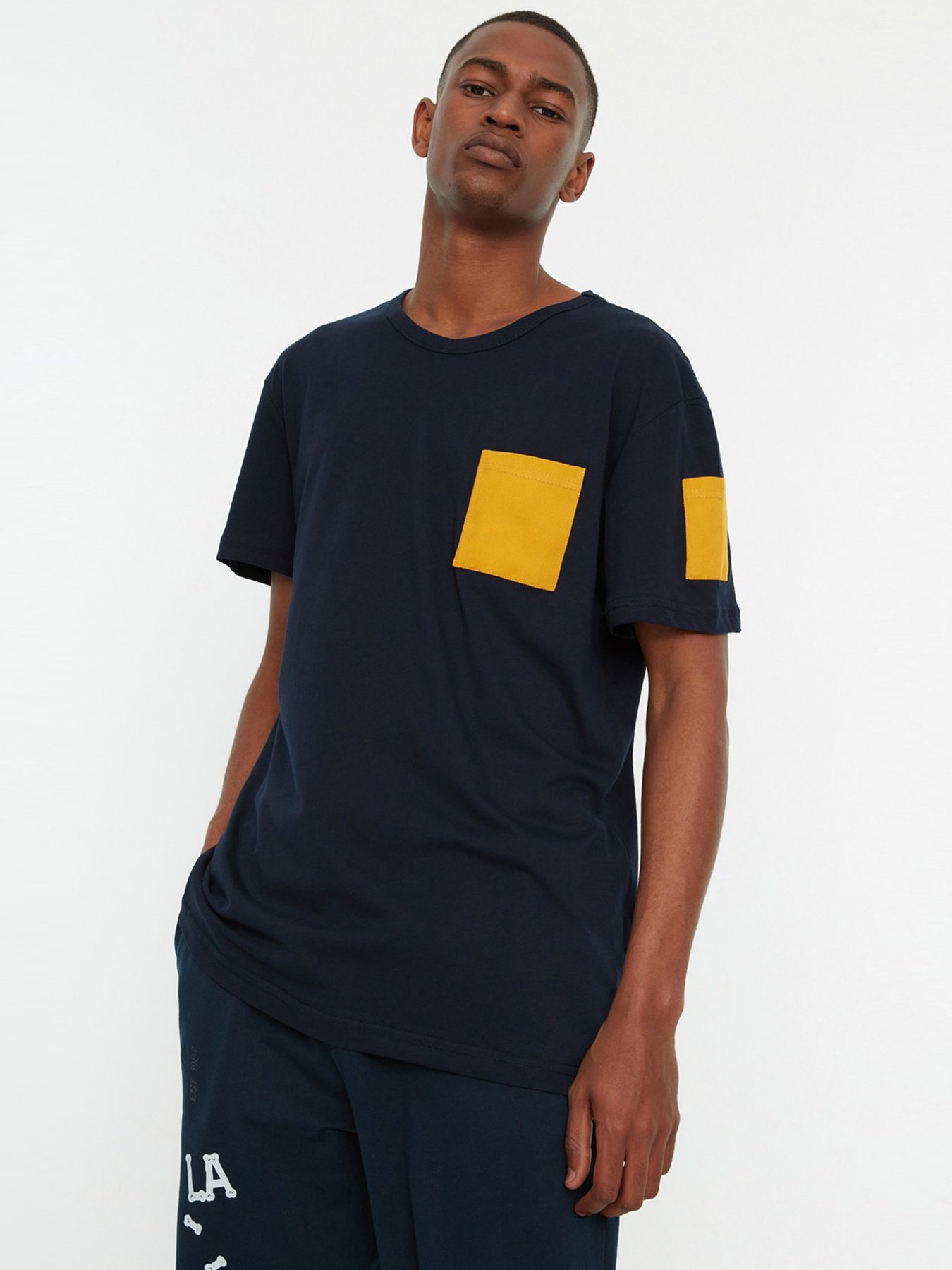 Футболка Trendyol модель TMNSS20TS1492/Lacivert Фото