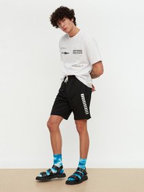 Шорты Trendyol модель TMNSS21SR0137/Siyah Фото