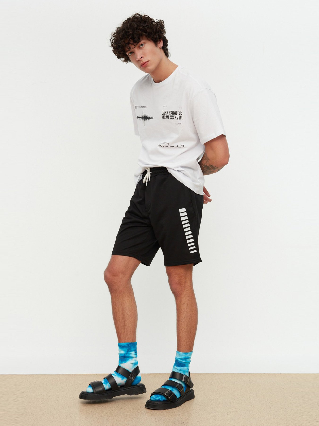 Шорты Trendyol модель TMNSS21SR0137/Siyah Фото