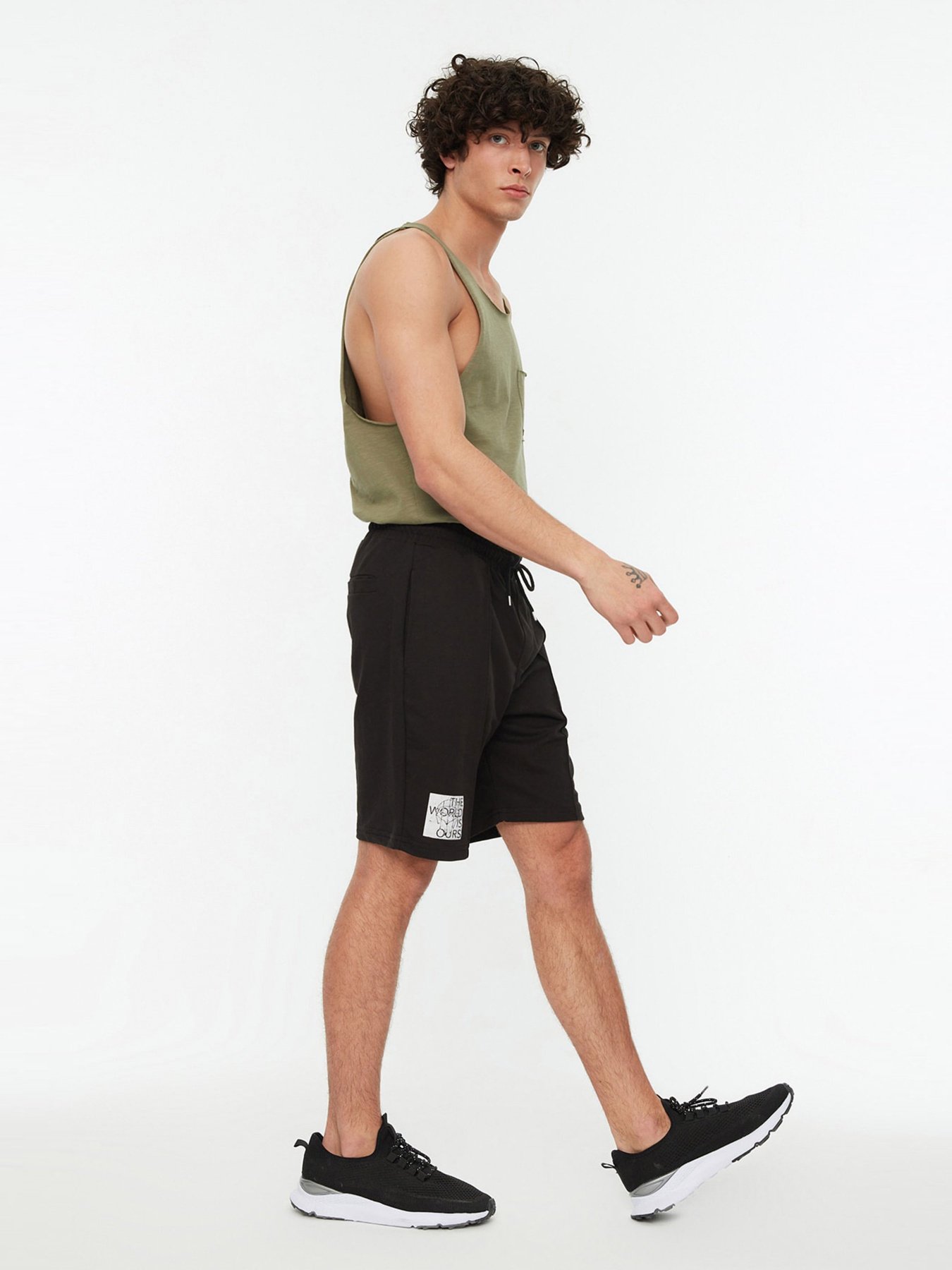 Шорти Trendyol модель TMNSS21SR0212/Siyah Фото