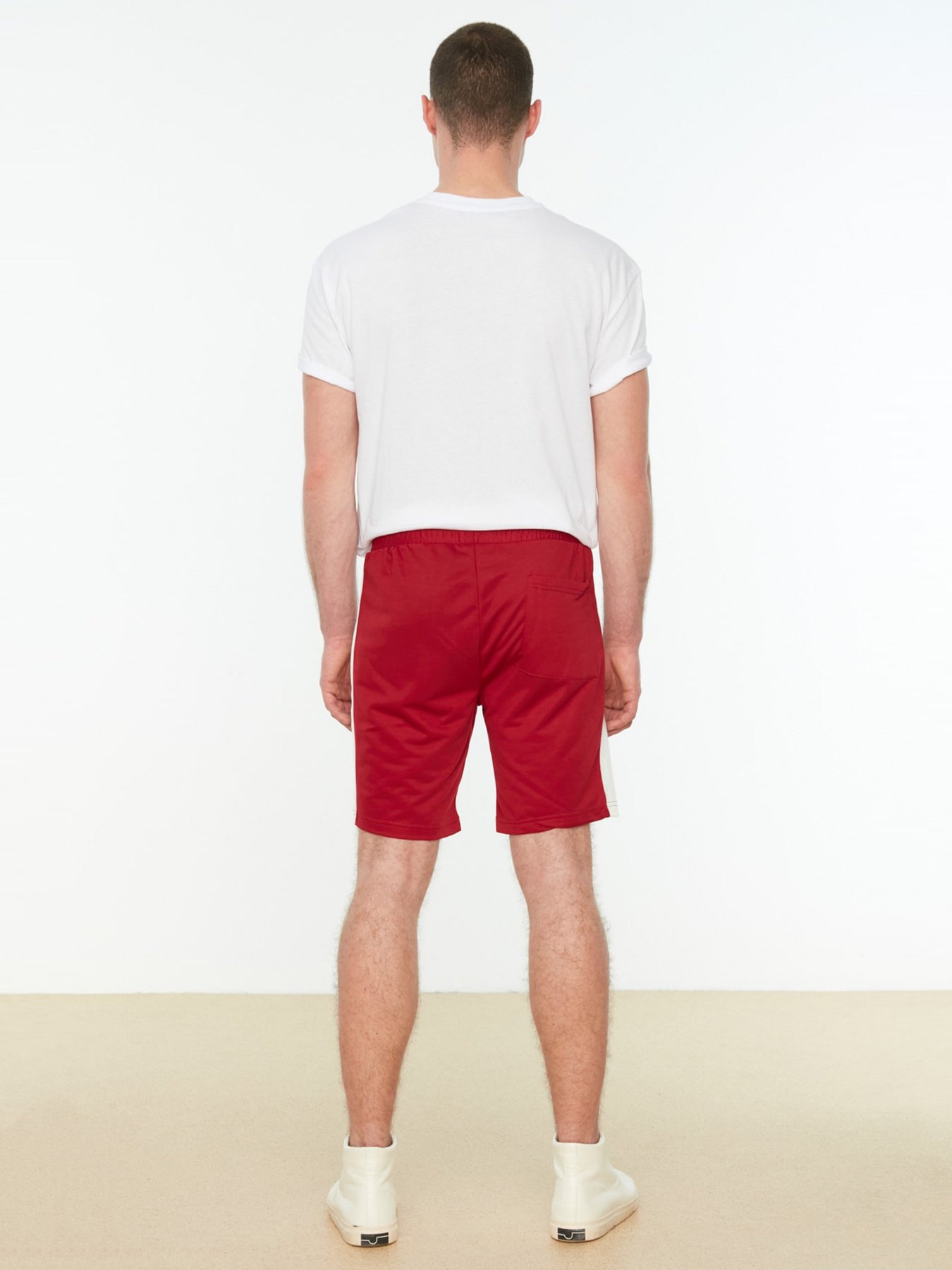 Шорти Trendyol модель TMNSS21SR0305/Bordo Фото