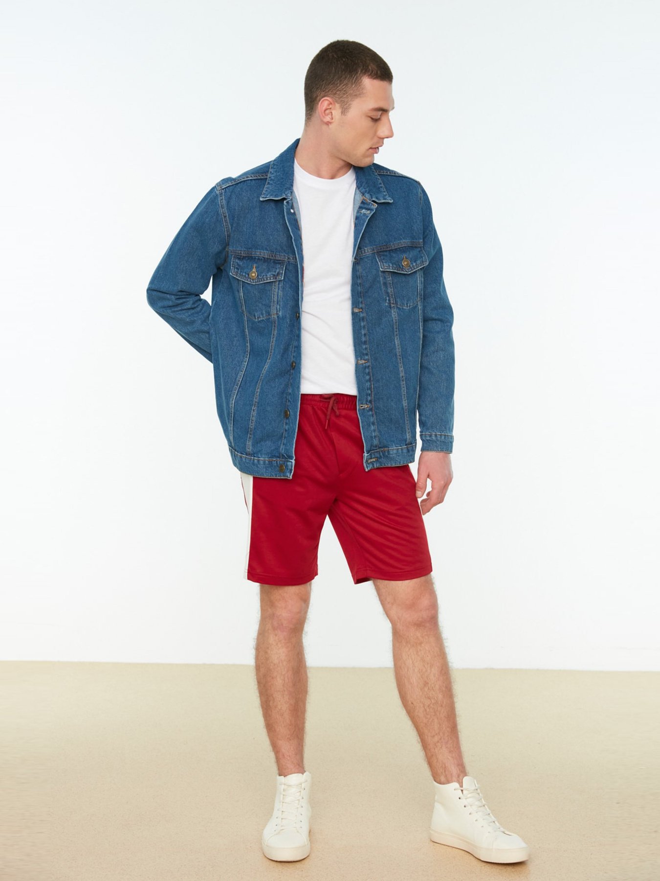 Шорти Trendyol модель TMNSS21SR0305/Bordo Фото