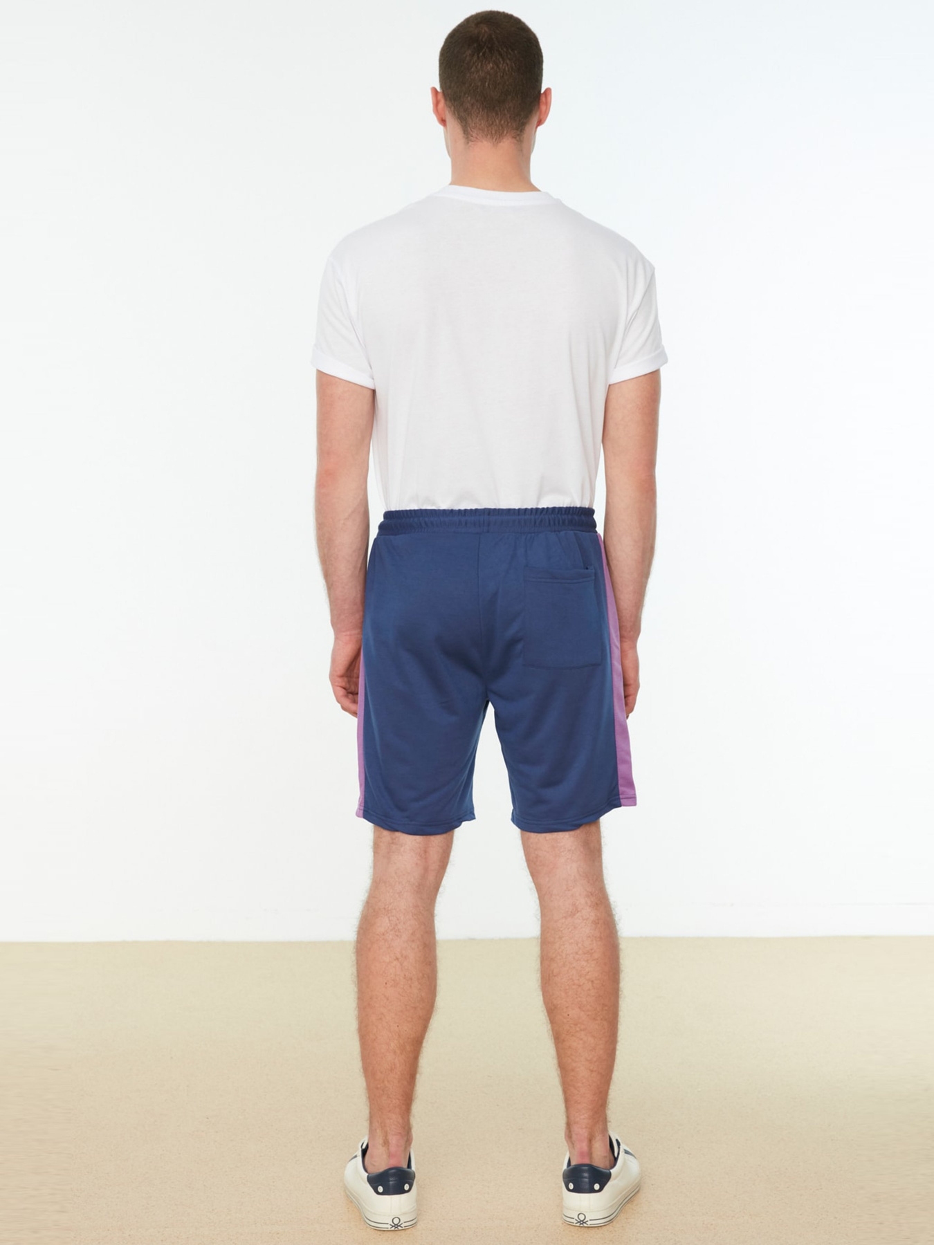 Шорти Trendyol модель TMNSS21SR0305/Lacivert Шорти Trendyol модель TMNSS21SR0305/Lacivert Фото