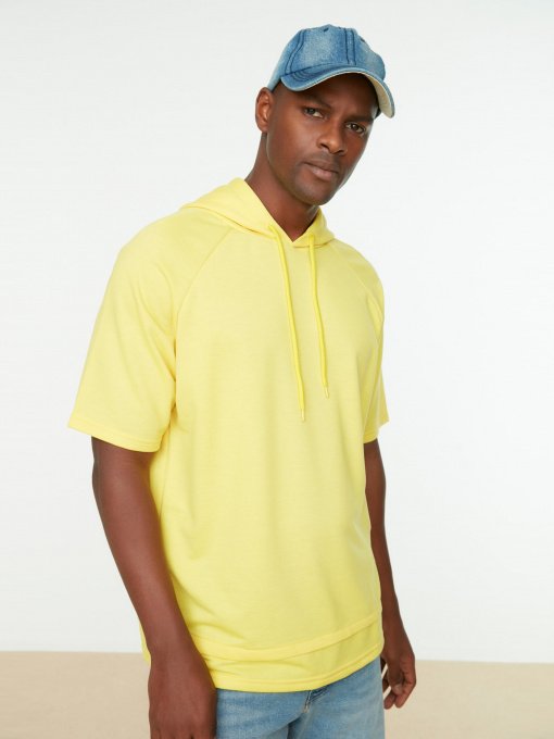 Футболка Trendyol модель TMNSS21SW0179/Sari Фото