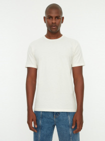 Футболка Trendyol модель TMNSS21TS0808/Tas Фото