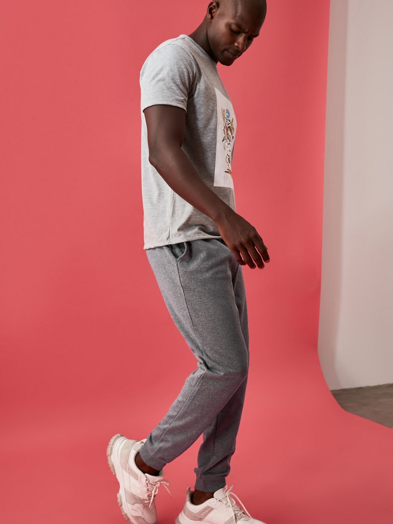 Штаны спортивные Trendyol модель TMNAW21EA0264/Antrasit Фото