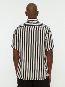 Рубашка Trendyol модель TMNSS22GO0291/Siyah Фото