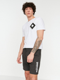 Шорти Trendyol модель TMNSS22SR0266/Antrasit Фото