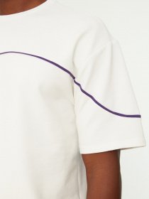 Футболка Trendyol модель TMNSS22SW0050/Beyaz Фото