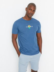 Футболки и поло Trendyol модель TMNSS22TS00015/Indigo Фото