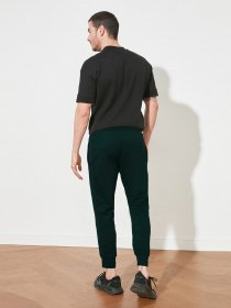 Штани спортивні Trendyol модель TMNAW21EA0387/Yesil Фото