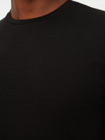 Футболки и поло Trendyol модель TMNSS22TS0271/Siyah Фото