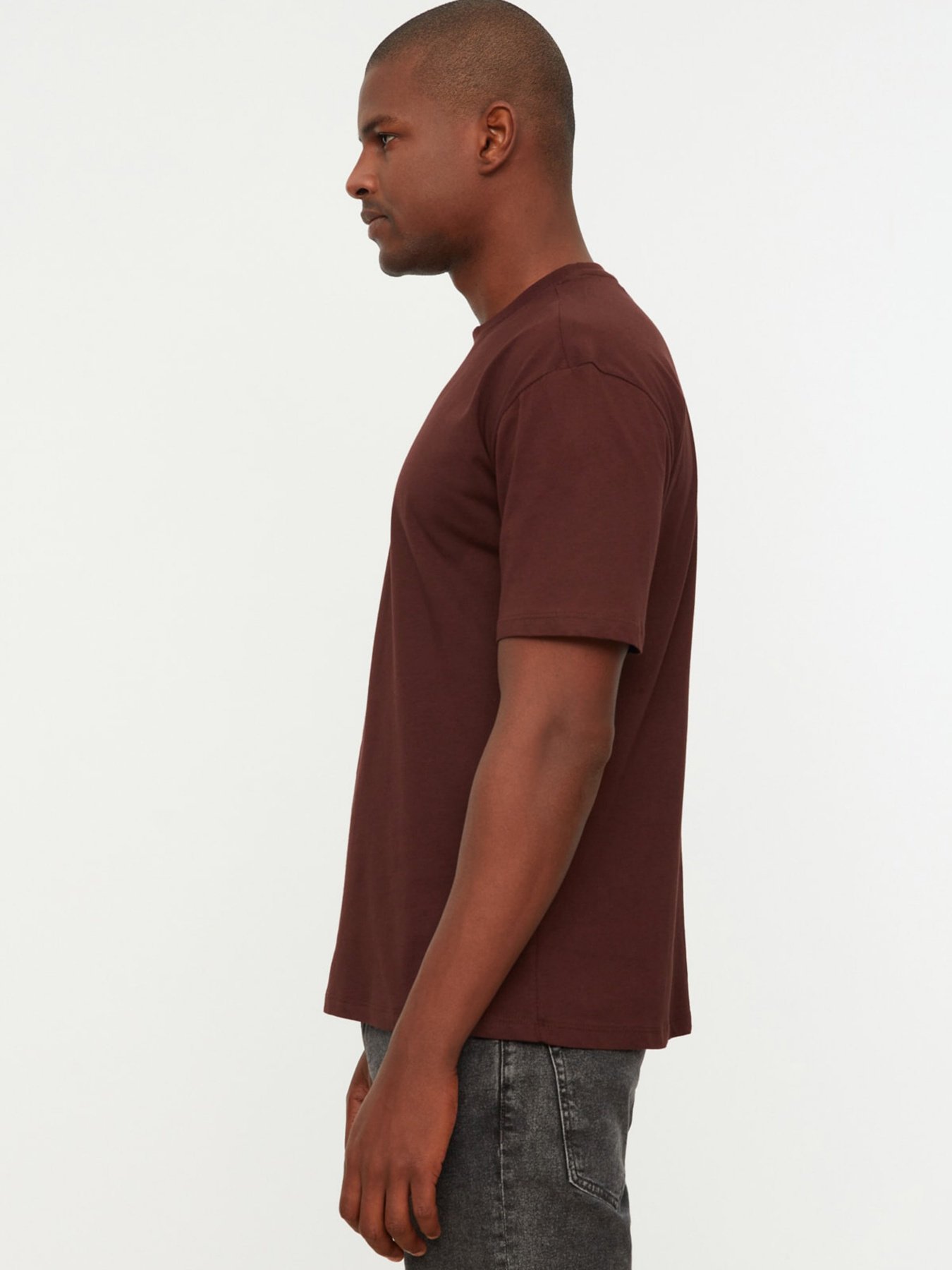 Футболка Trendyol модель TMNSS22TS0273/Kahverengi Фото