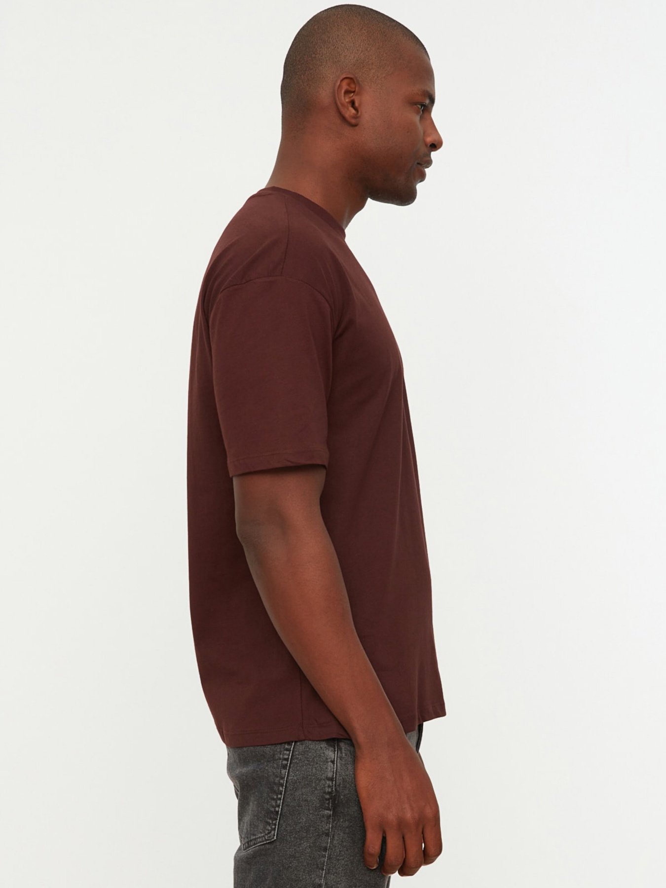Футболка Trendyol модель TMNSS22TS0273/Kahverengi Фото