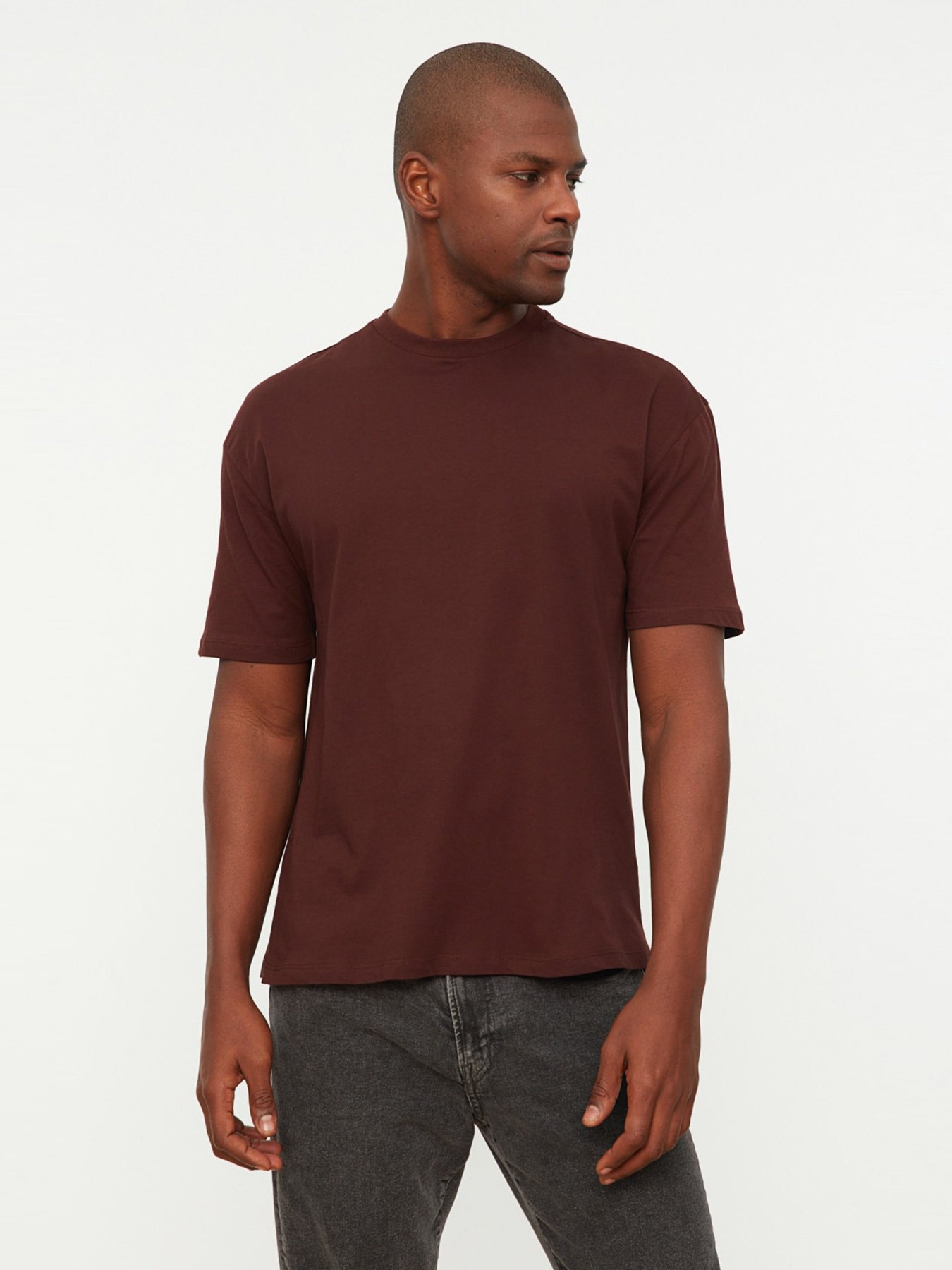 Футболка Trendyol модель TMNSS22TS0273/Kahverengi Фото