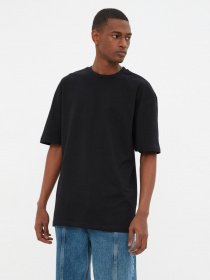 Футболка Trendyol модель TMNSS22TS0274/Siyah Фото