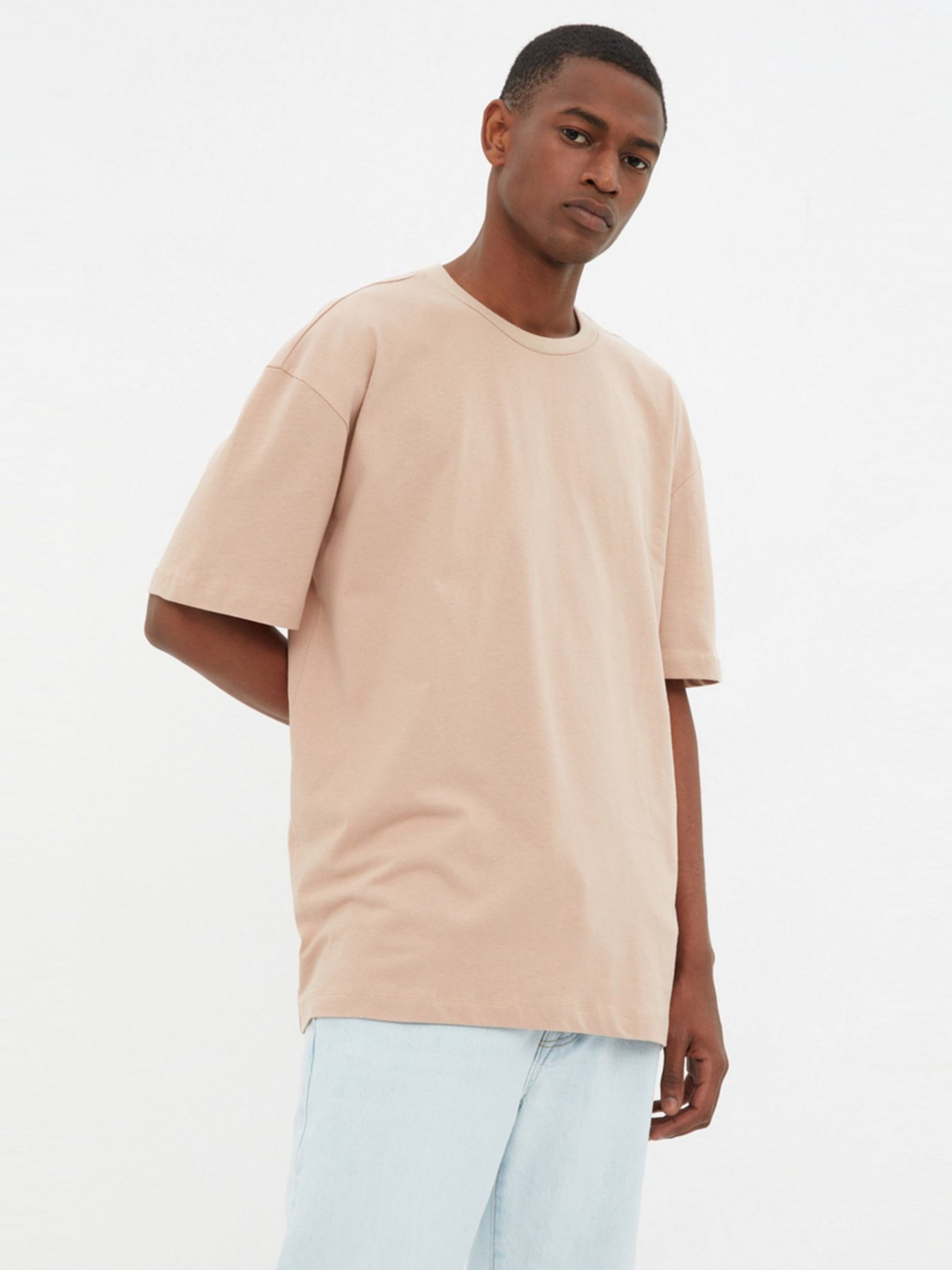 Футболка Trendyol модель TMNSS22TS0274/Tas Фото