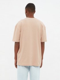 Футболка Trendyol модель TMNSS22TS0274/Tas Фото