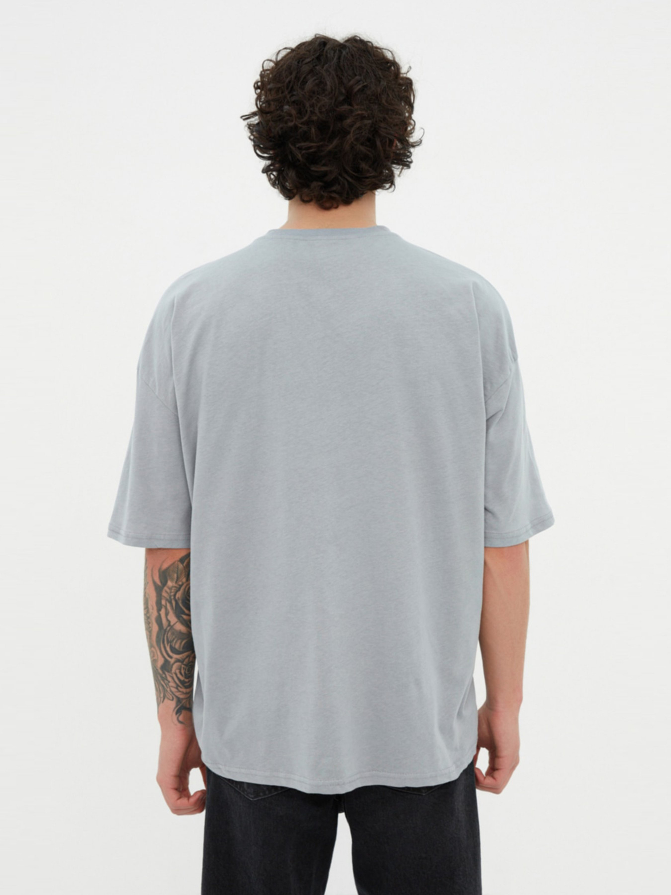 Футболка Trendyol модель TMNSS22TS0318/Gri Футболка Trendyol модель TMNSS22TS0318/Gri Фото