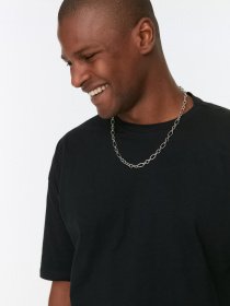 Футболка Trendyol модель TMNSS22TS0318/Siyah Фото