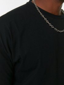 Футболка Trendyol модель TMNSS22TS0318/Siyah Фото