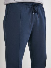 Спортивні штани Trendyol модель TMNAW21EA0294/Lacivert Фото