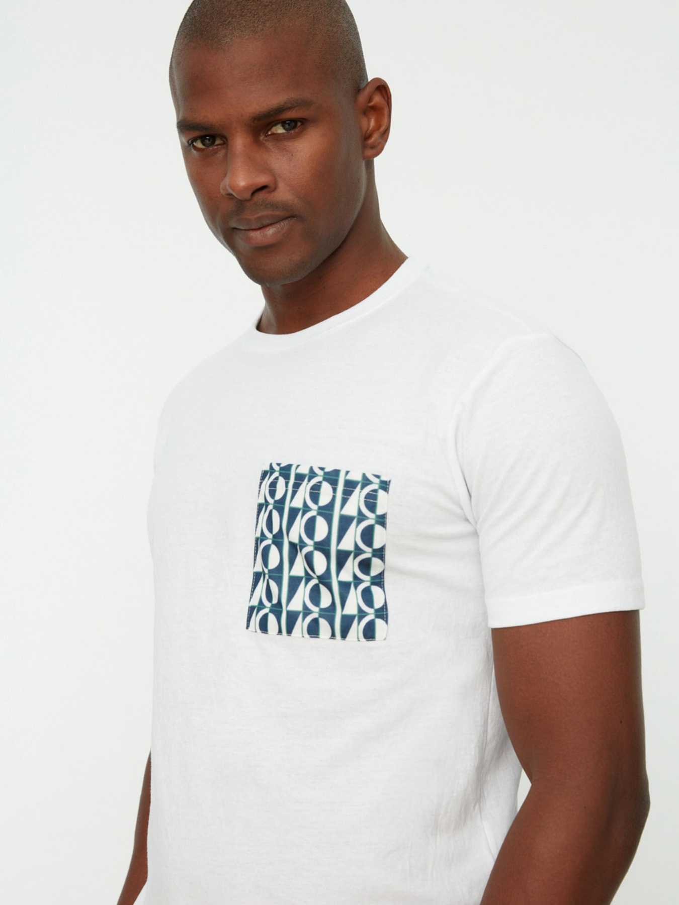 Футболка Trendyol модель TMNSS22TS0406/Beyaz Фото