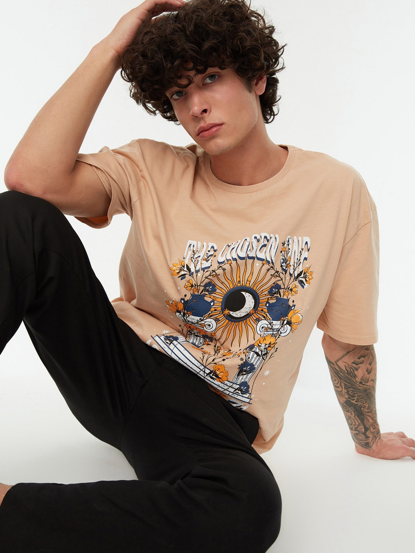 Футболка Trendyol модель TMNSS22TS0409/Tas Фото