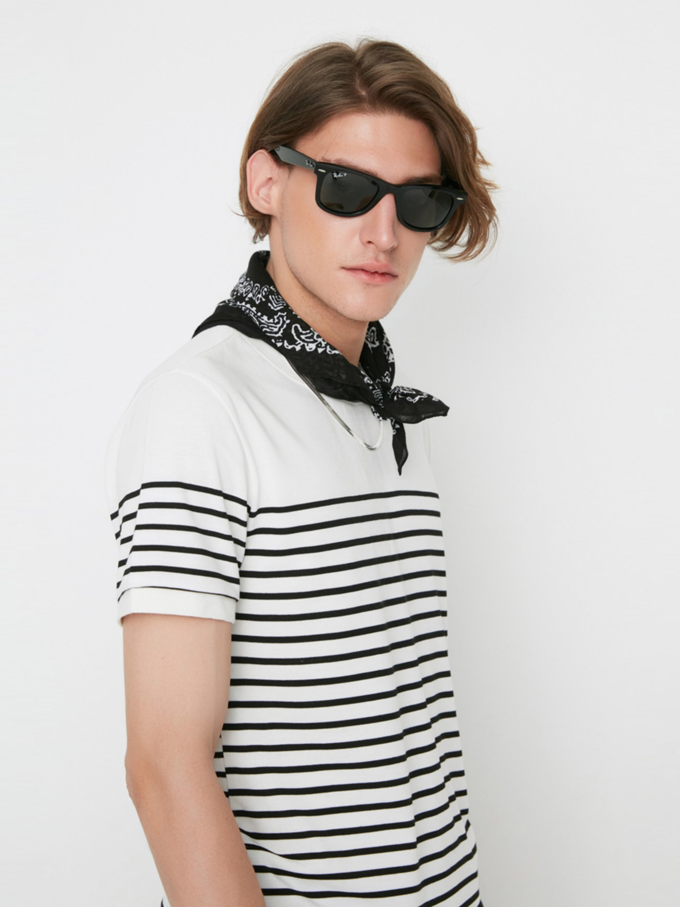 Футболка Trendyol модель TMNSS22TS0454/Ekru Фото