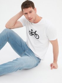 Футболка Trendyol модель TMNSS22TS2269/Beyaz Фото