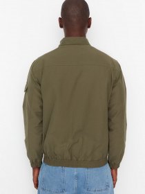 Демісезонна куртка Trendyol модель TMNAW22MO0241/Haki Фото