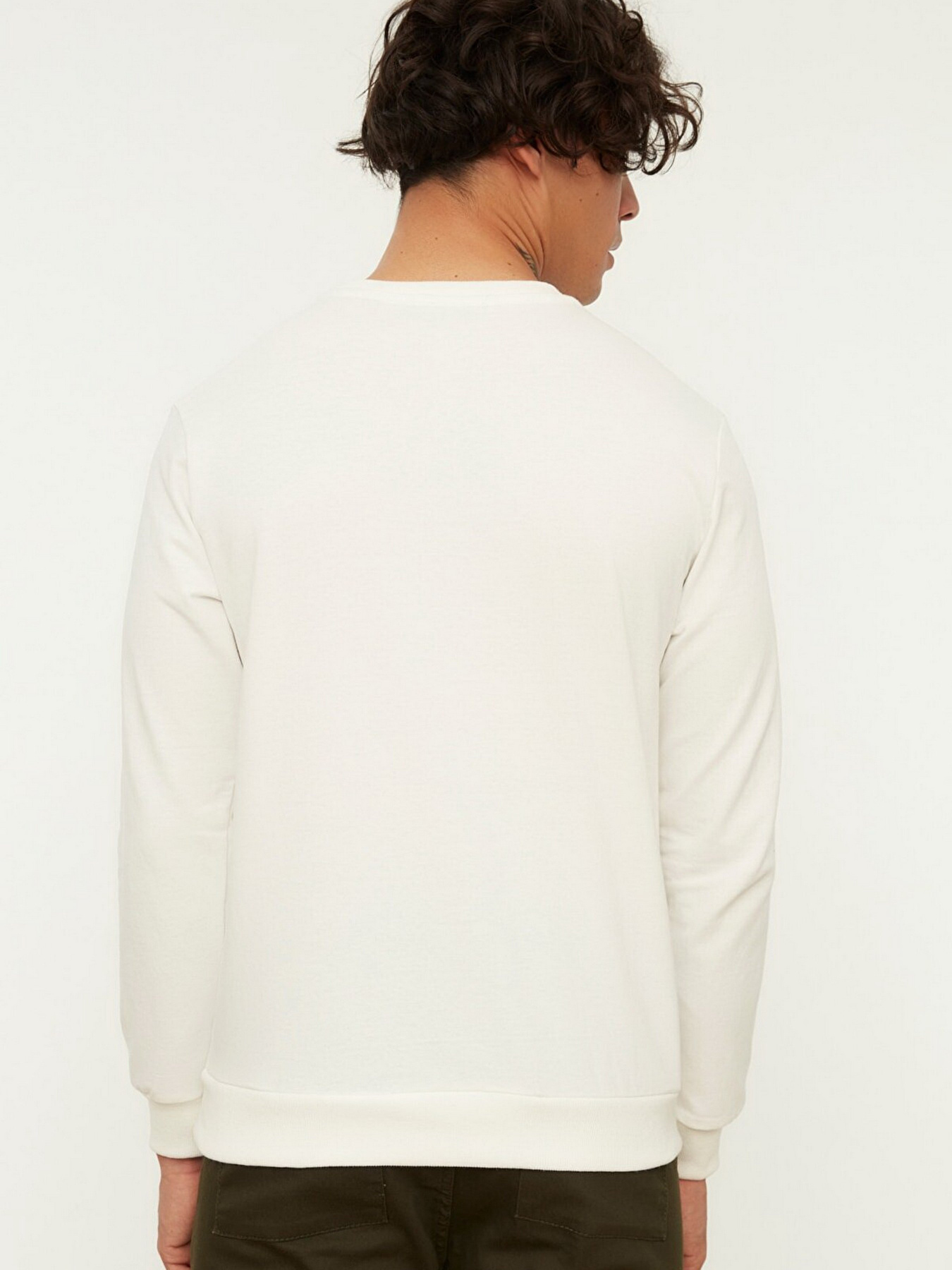 Свитшот Trendyol модель TMNAW22SW0108/Ekru Фото