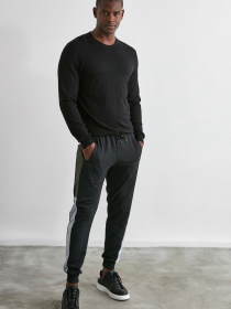 Штаны спортивные Trendyol модель TMNAW21EA0223/Siyah Фото