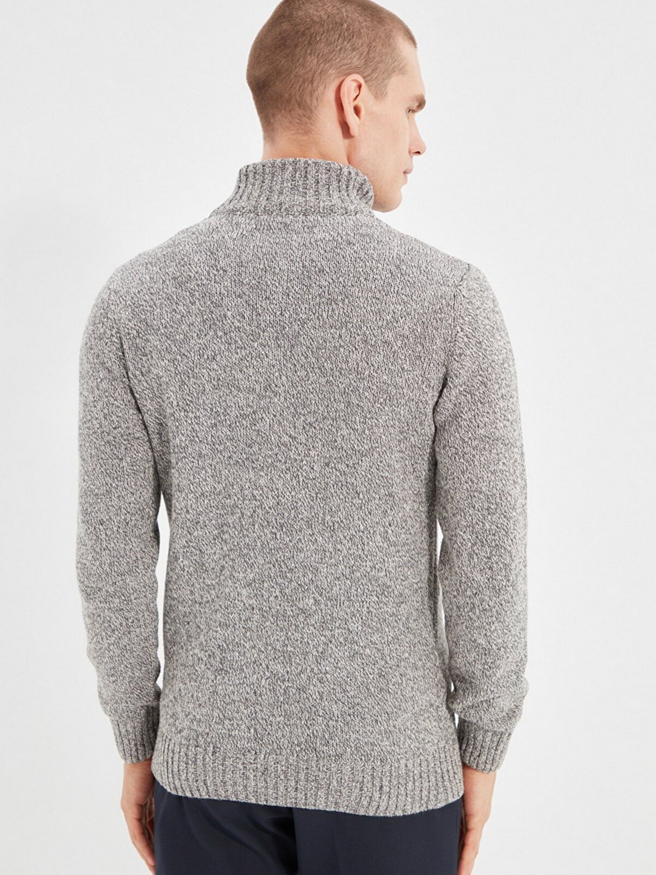 Джемпер Trendyol модель TMNAW21KZ0394/Antrasit Фото