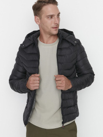 Демісезонна куртка Trendyol модель TMNAW23MO00000/Siyah Фото