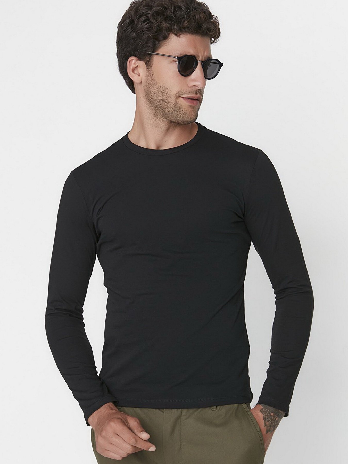 Лонгслів Trendyol модель TMNAW21TS0208/Siyah Фото