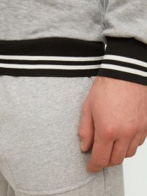 Свитшот Trendyol модель TMNAW22SW0680/Gri Фото