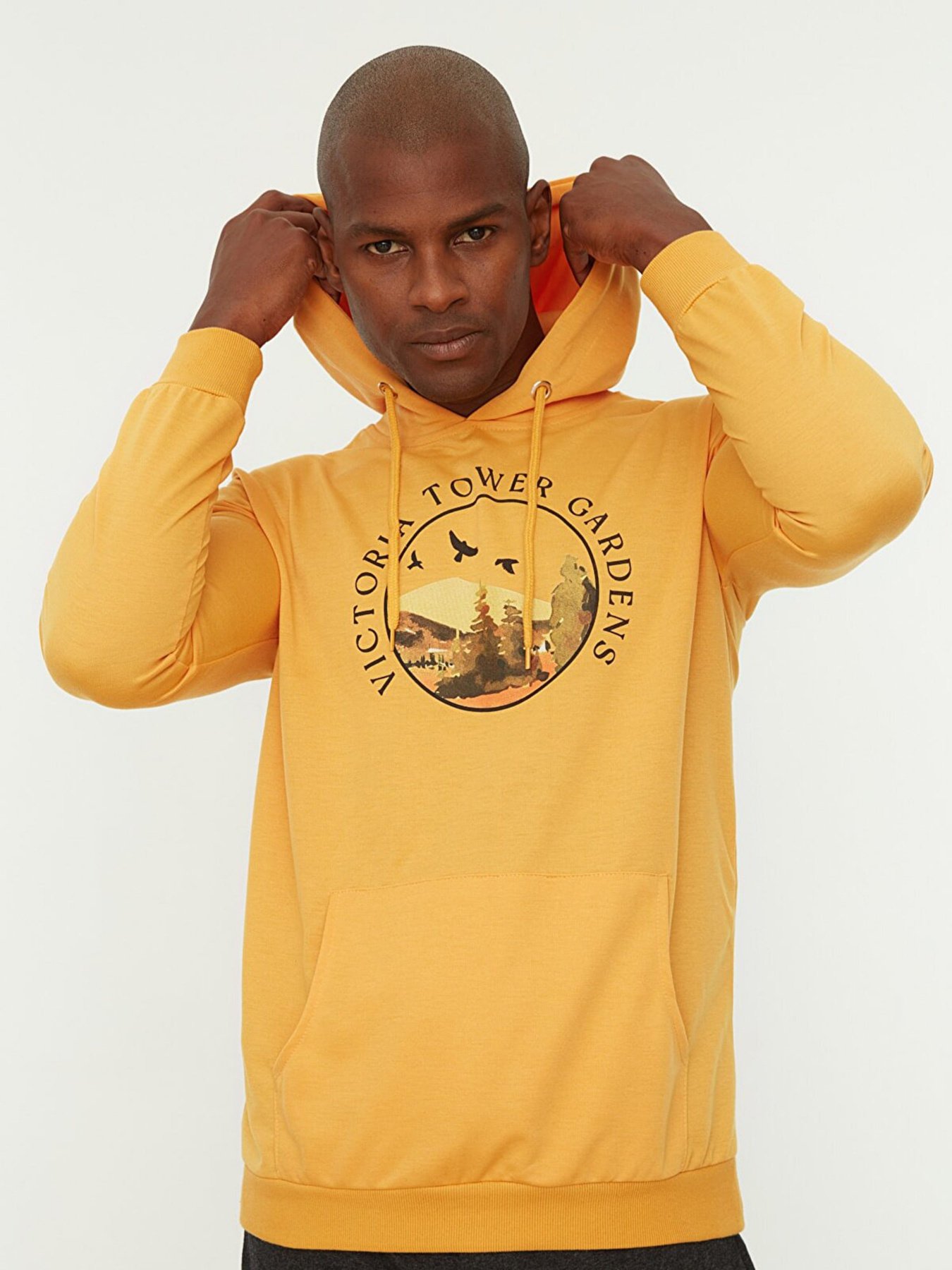 Худи Trendyol модель TMNAW22SW0808/Hardal Фото