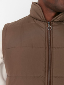 Жилет с утеплителем Trendyol модель TMNAW23YE00005/Haki Фото