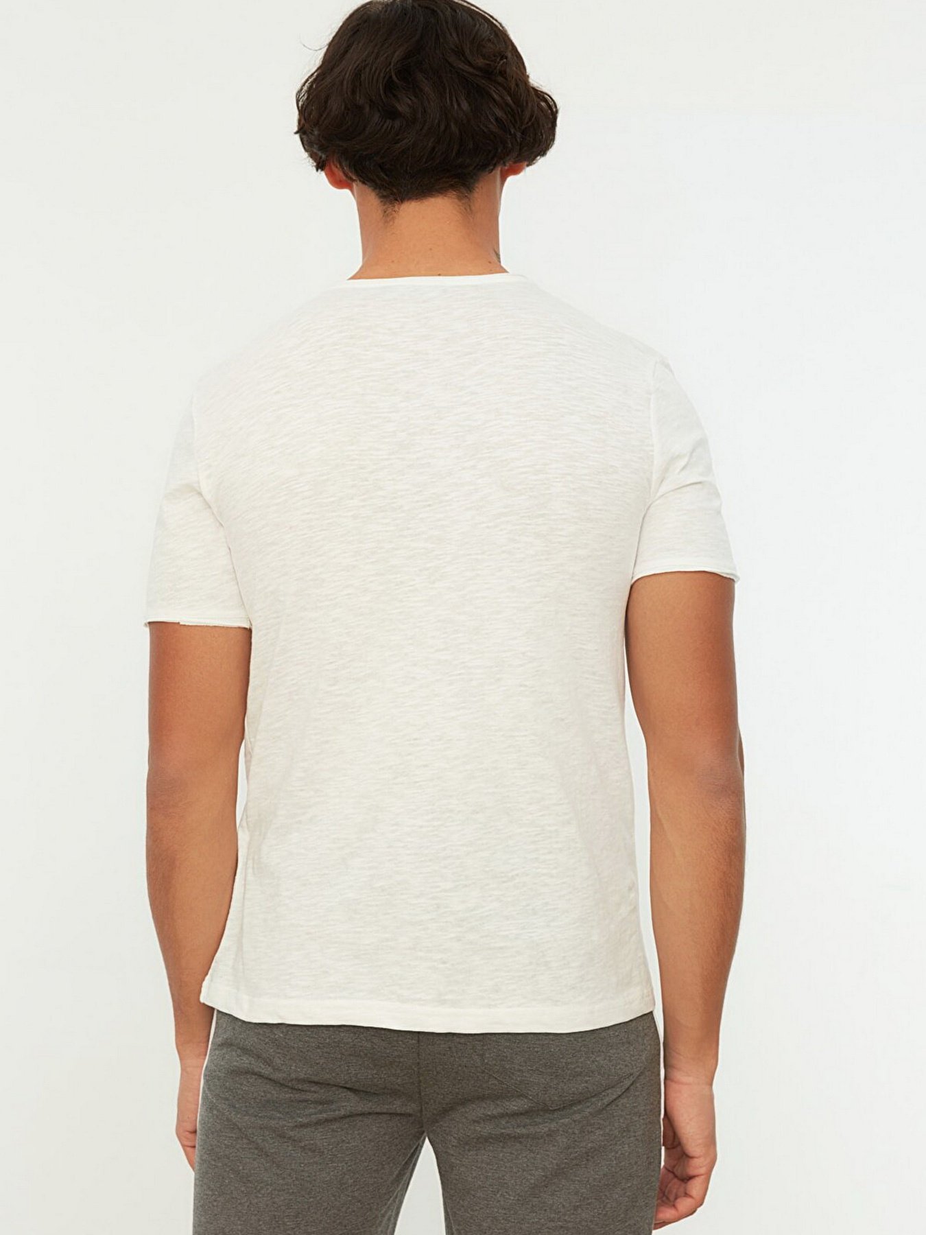 Футболка Trendyol модель TMNSS20TS0305/Beyaz Фото