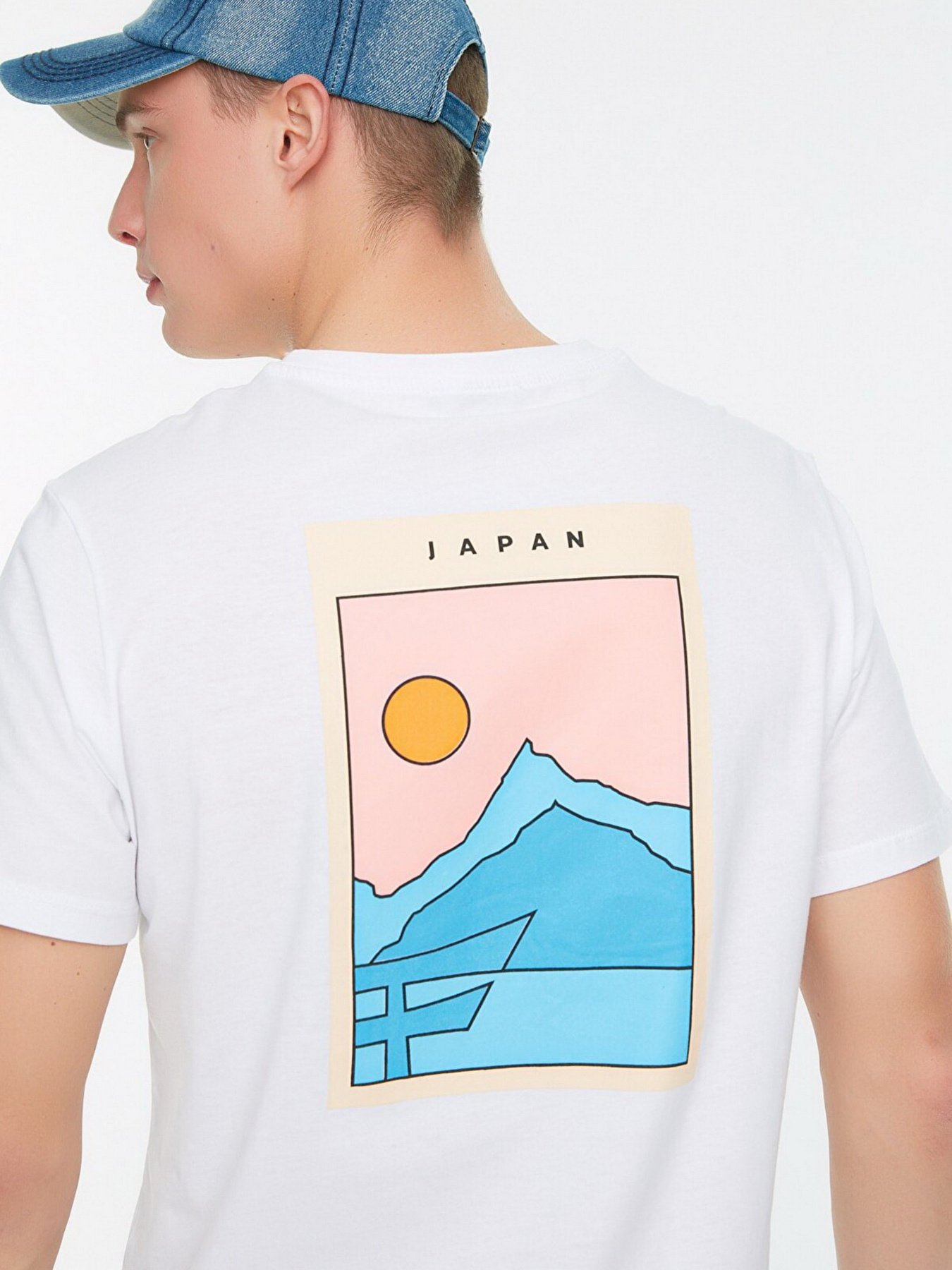 Футболка Trendyol модель TMNSS21TS0620/Beyaz Фото