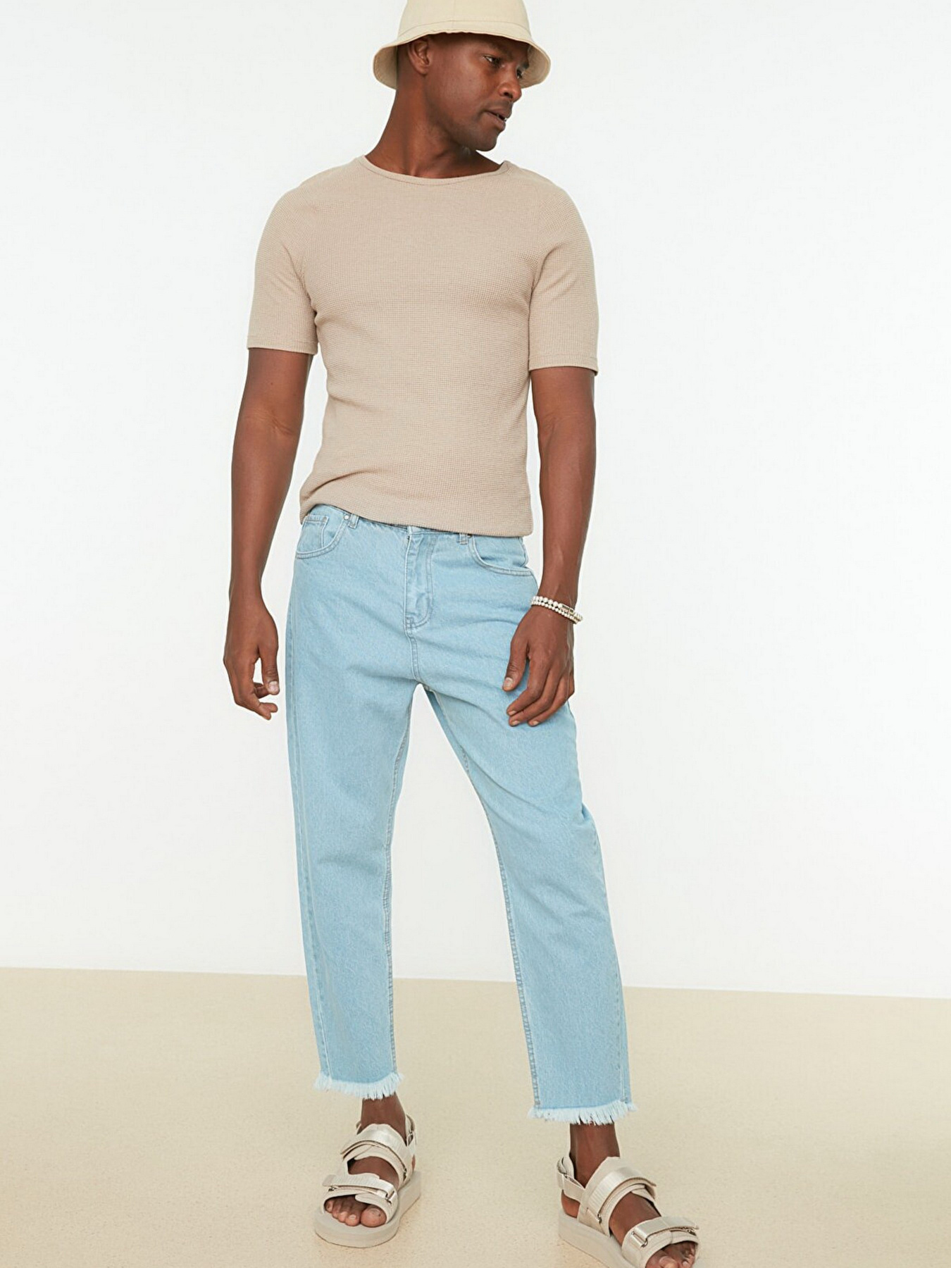 Прямі джинси Trendyol модель TMNSS22JE0356/Mavi Фото