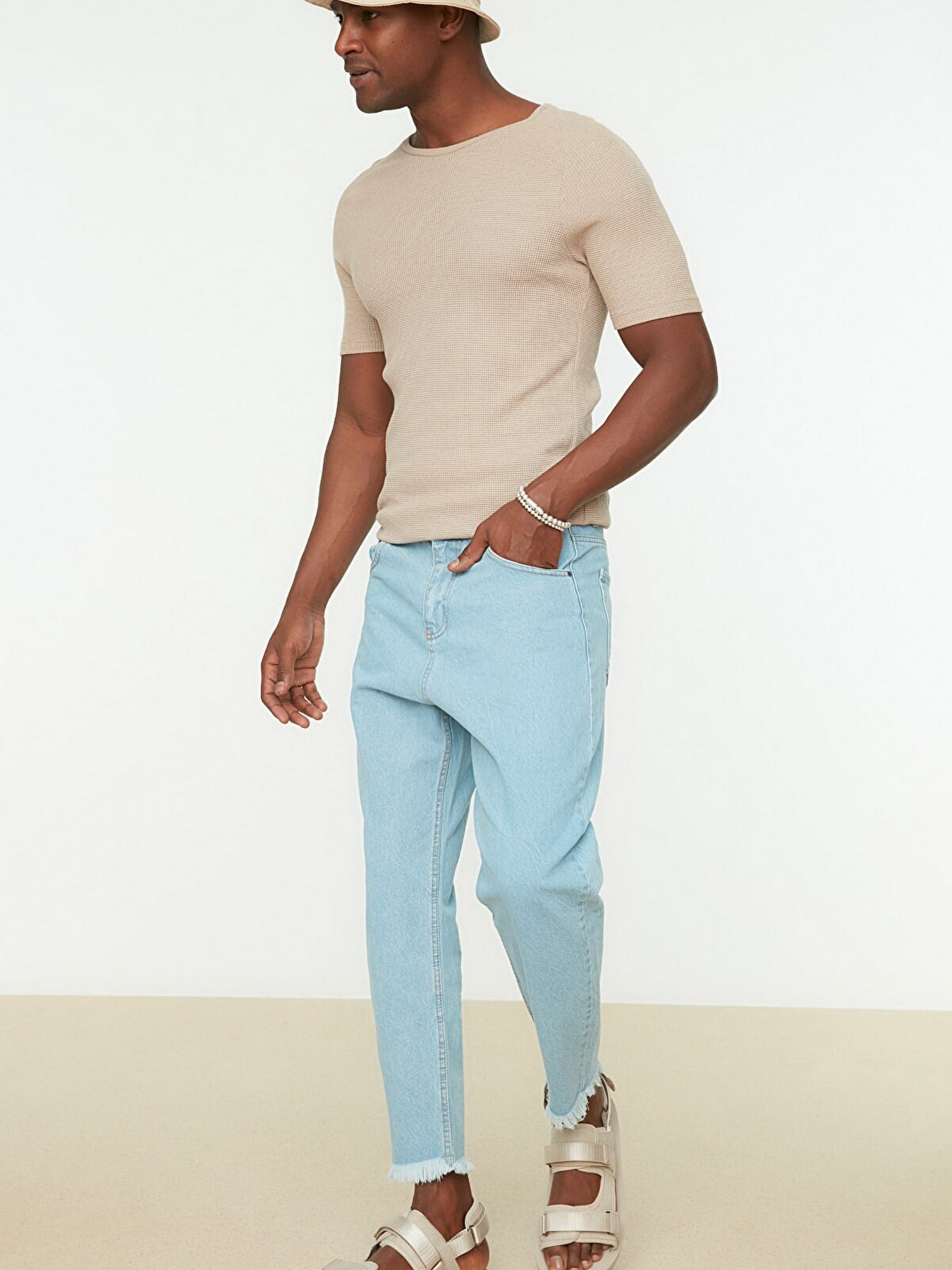 Прямі джинси Trendyol модель TMNSS22JE0356/Mavi Фото