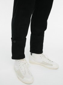 Прямі джинси Trendyol модель TMNSS22PL00003/Siyah Фото