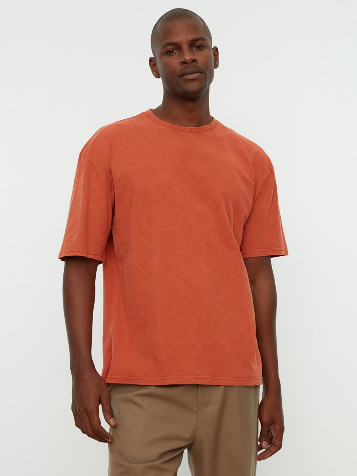 Футболка Trendyol модель TMNSS22TS0416/Camel Фото