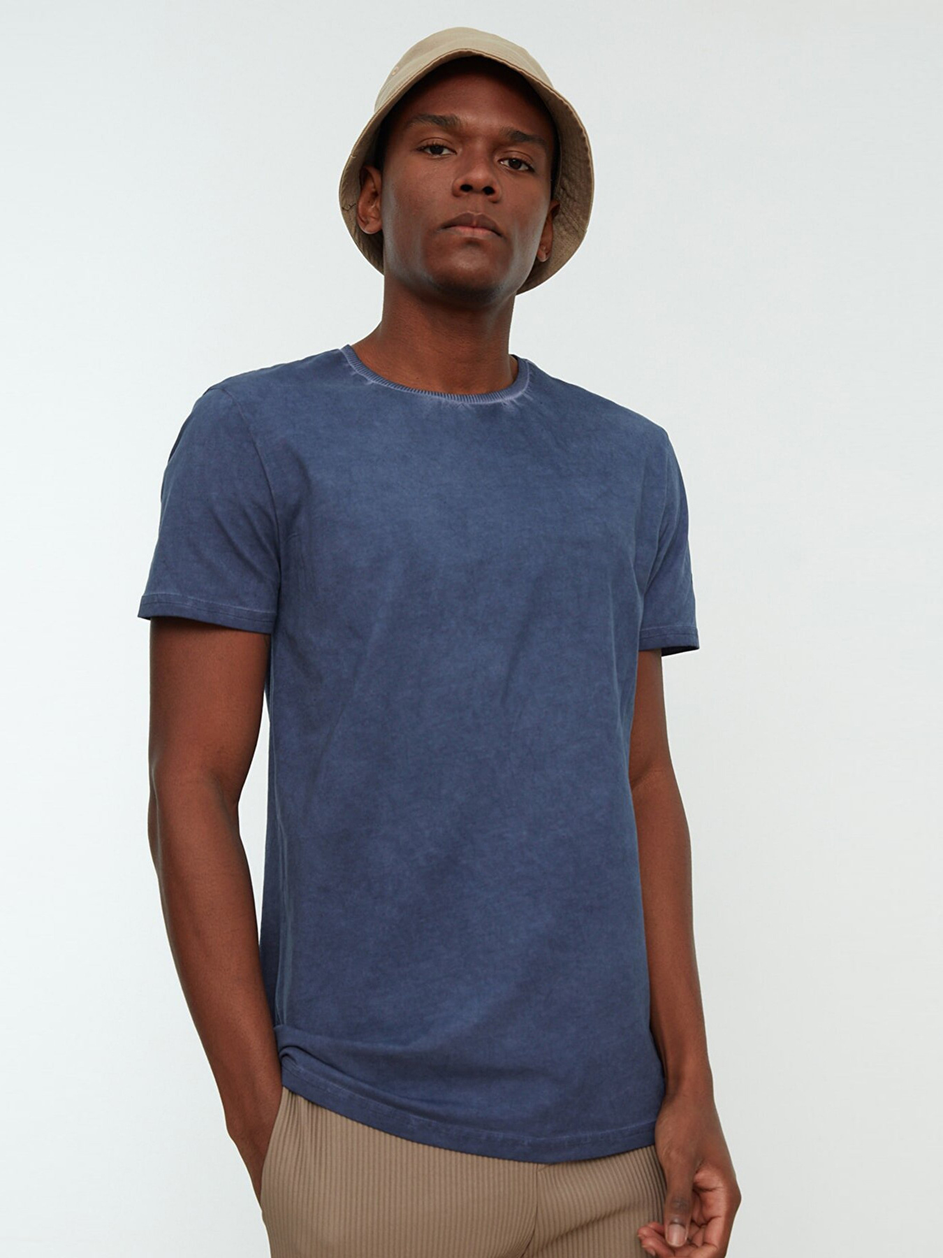 Футболка Trendyol модель TMNSS22TS0419/Lacivert Фото