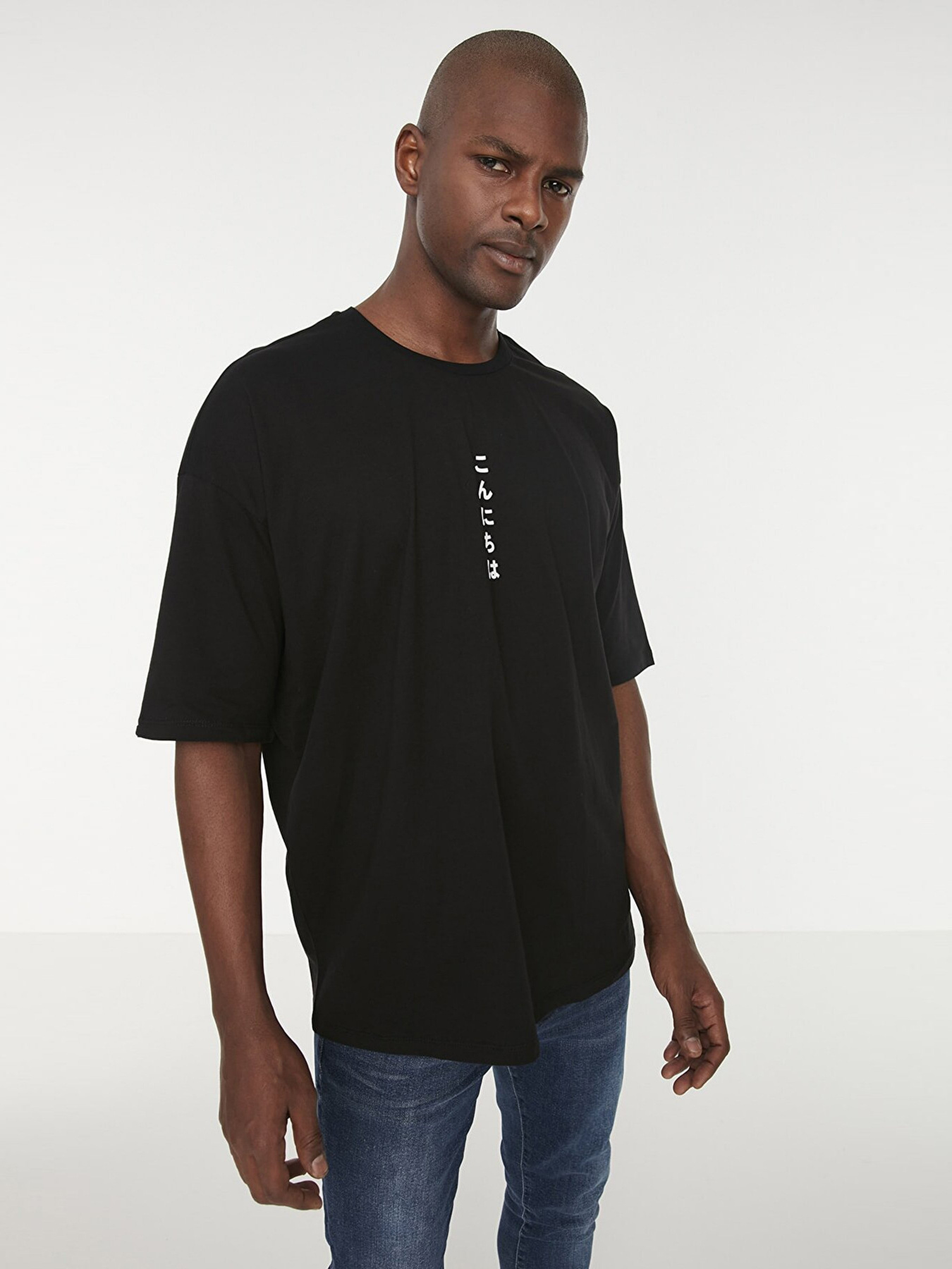 Футболка Trendyol модель TMNSS22TS0828/Siyah Фото