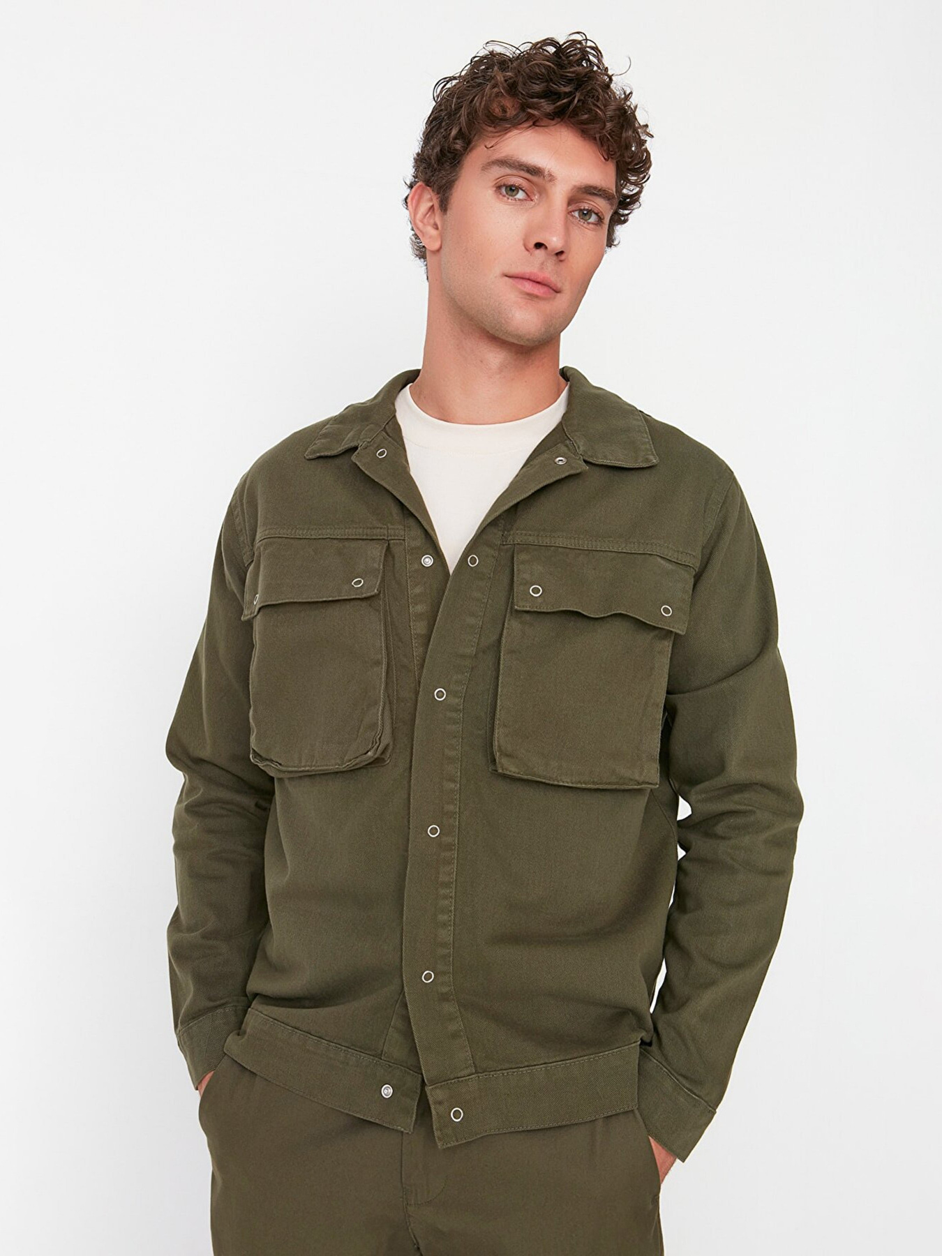 Джинсовая куртка Trendyol модель TMNAW20CE0234/Haki Фото