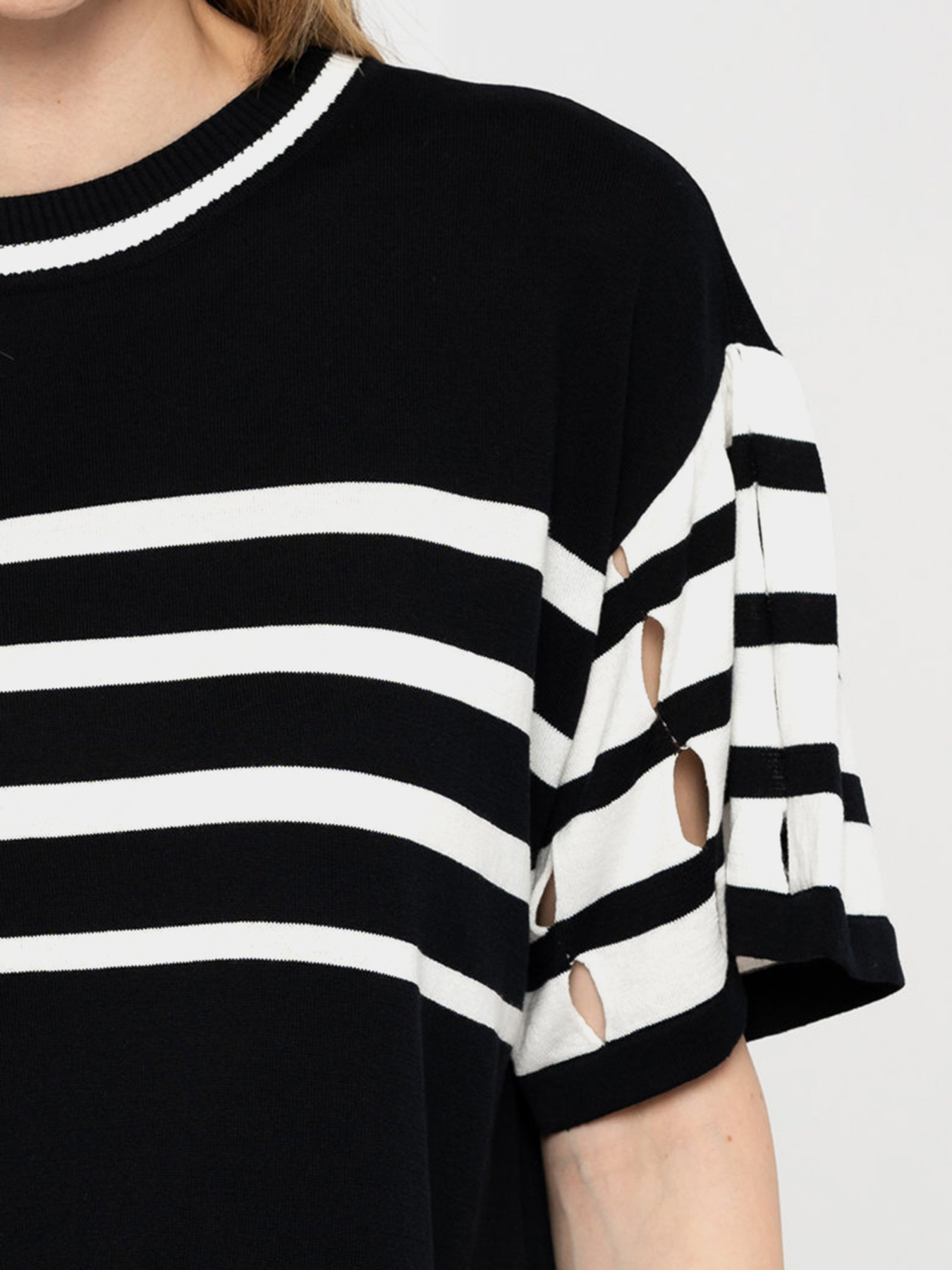 Футболка Karl Lagerfeld модель 215W2005_998 Фото